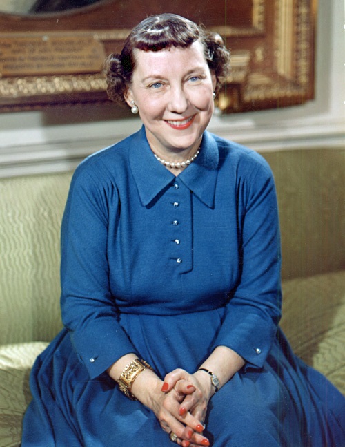 Mamie Eisenhower, the wife of President Dwight Eisenhower, has a Lakewood street named in her honor.